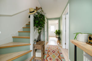 Entrance Hall- click for photo gallery